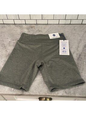 Outdoor Voices Shorts Womens Medium Green Agave CloudKnit Bike 7 Inch Inseam New